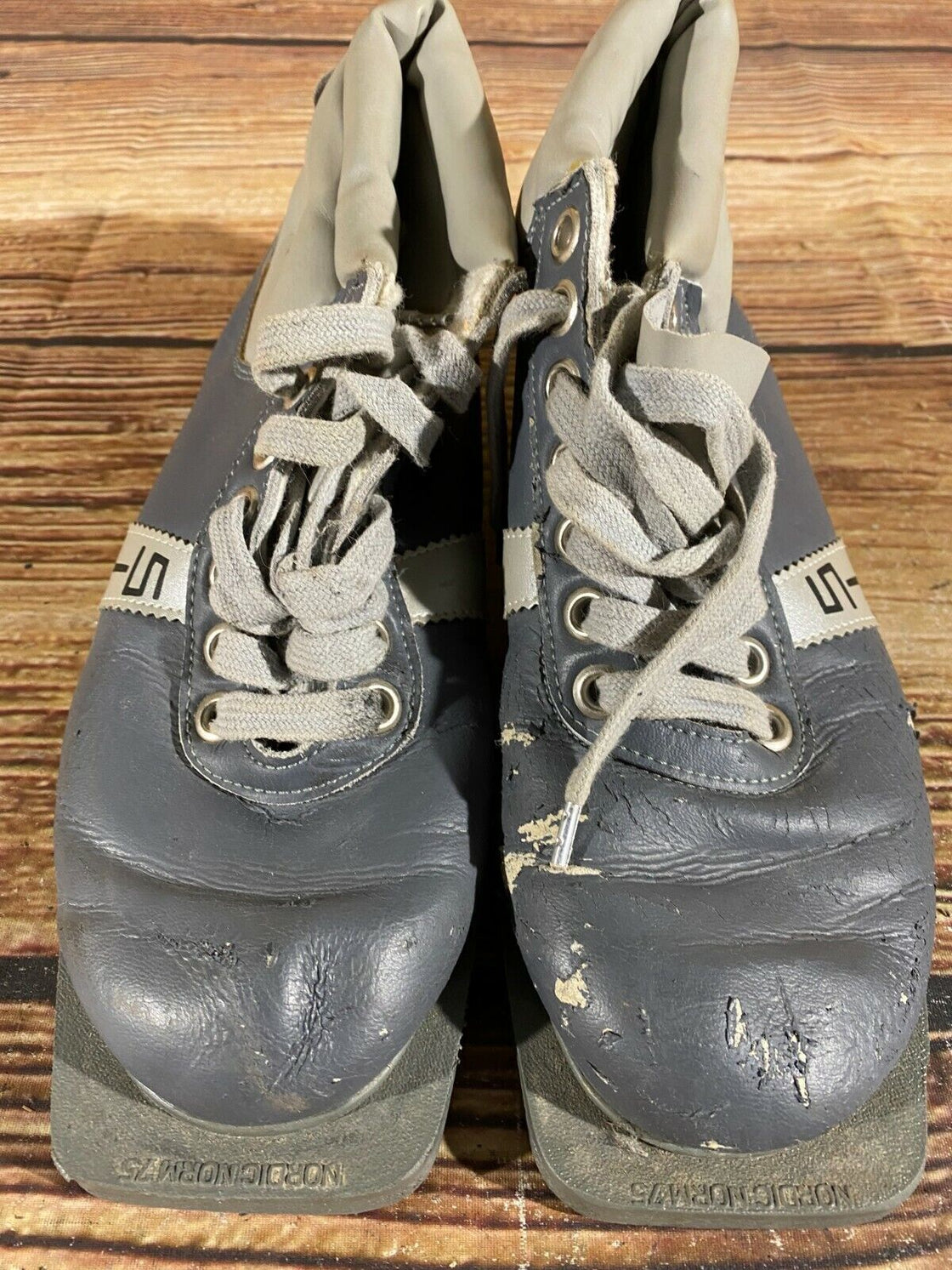 Sim Vintage Nordic Norm Cross Country Ski Boots Size EU40 US7.5 NN 75mm