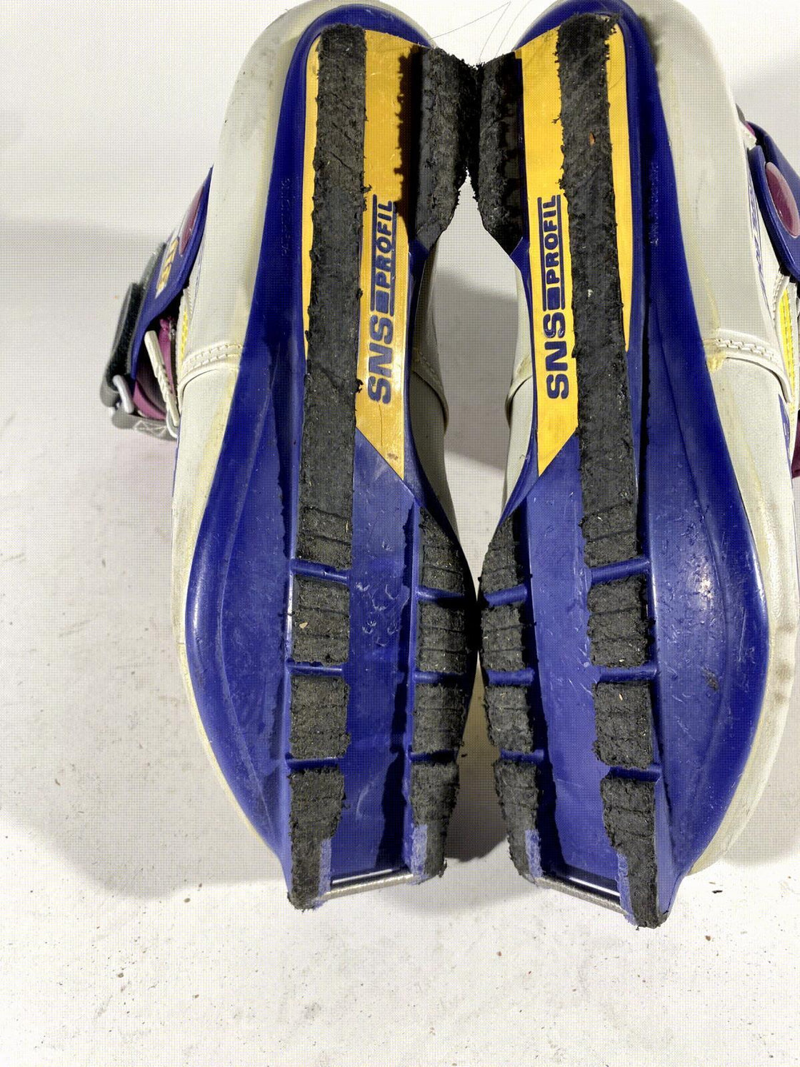 SALOMON 8.11 Skate Nordic Cross Country Ski Boots Size EU38 US6 SNS Profil