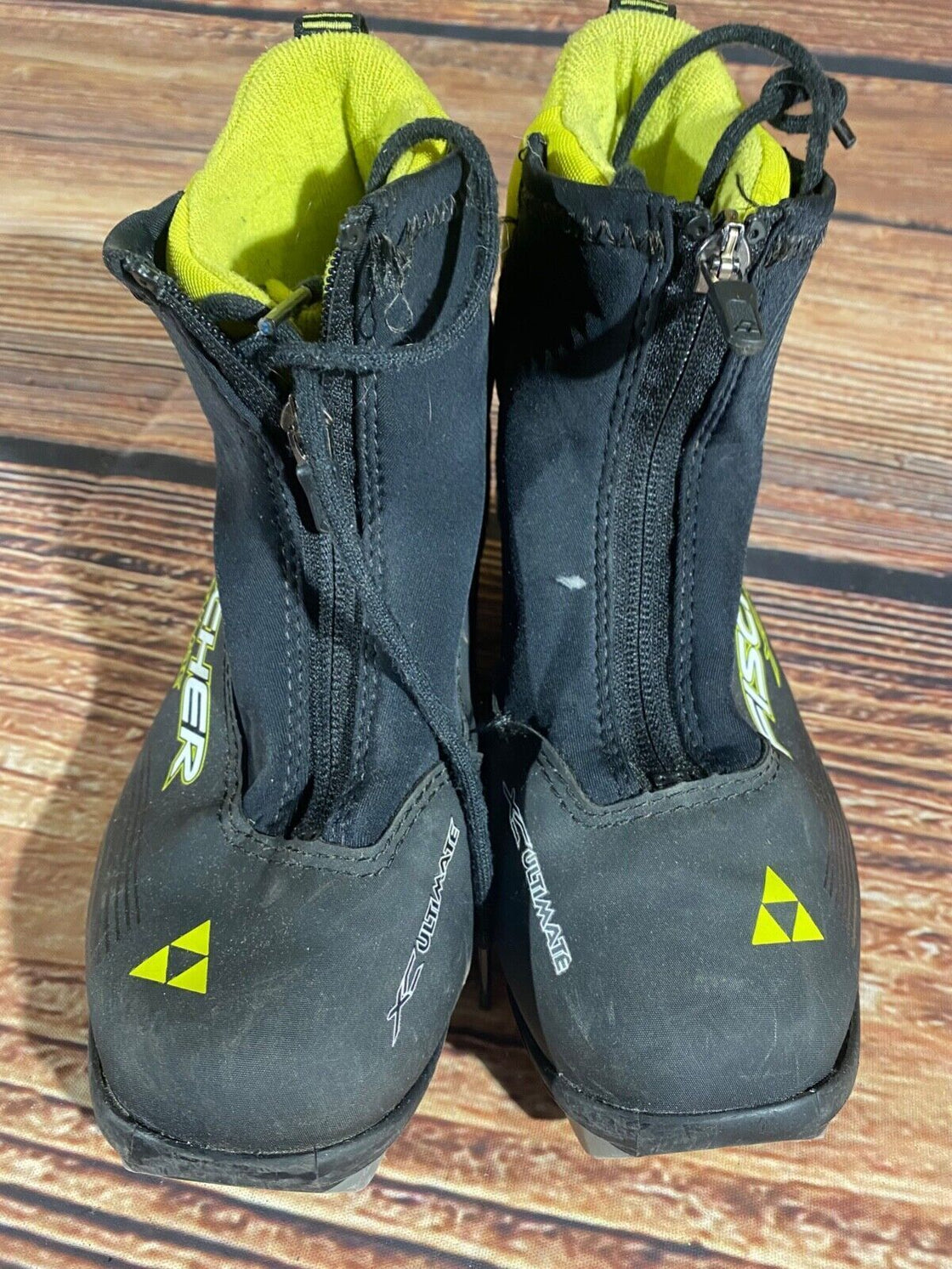 Fischer Ultimate Nordic Cross Country Ski Boots Kids Size EU35 US3.5 NNN F-489