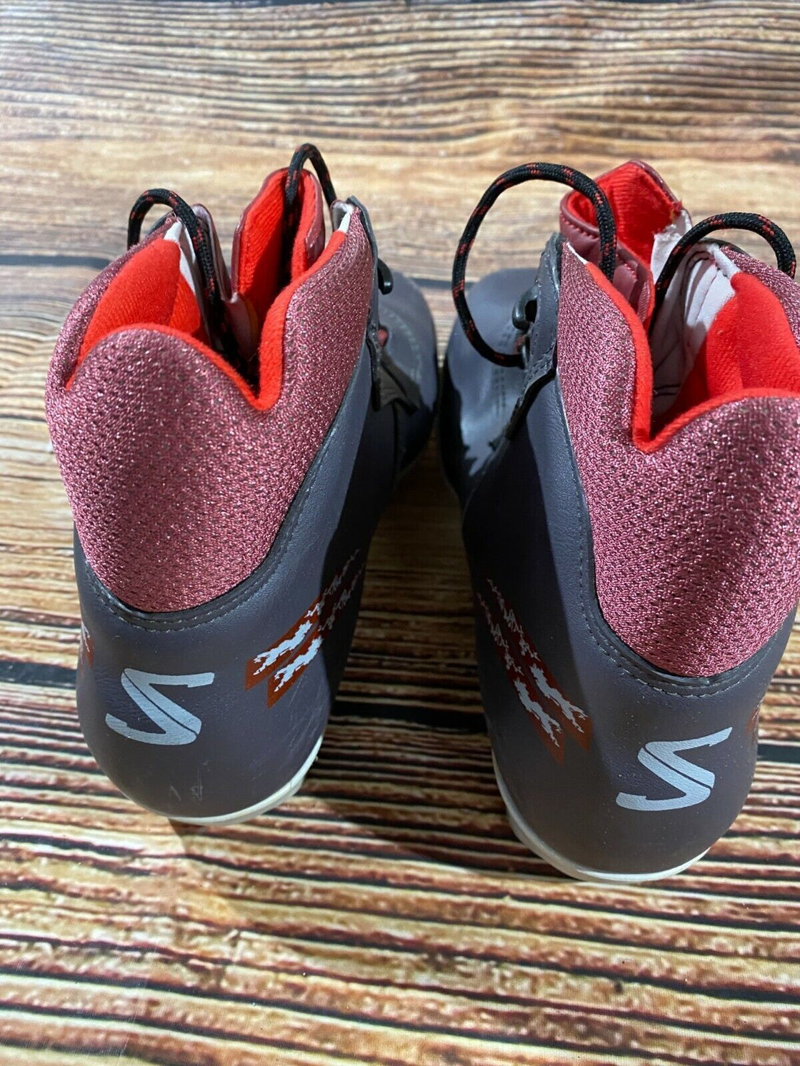 SALOMON 3.1 Cross Country Ski Boots Size EU41 US8 SNS Profil