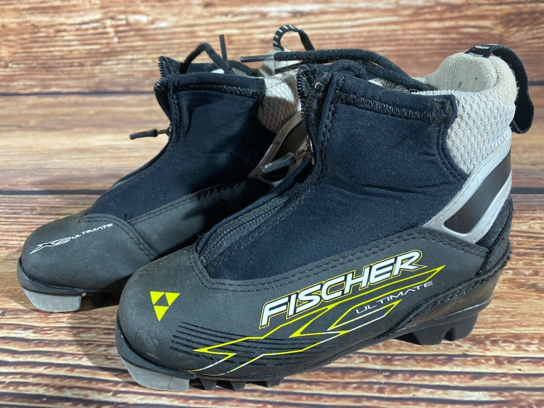 Fischer Ultimate Kids Nordic Cross Country Ski Boots Size EU29 US11 NNN F-532