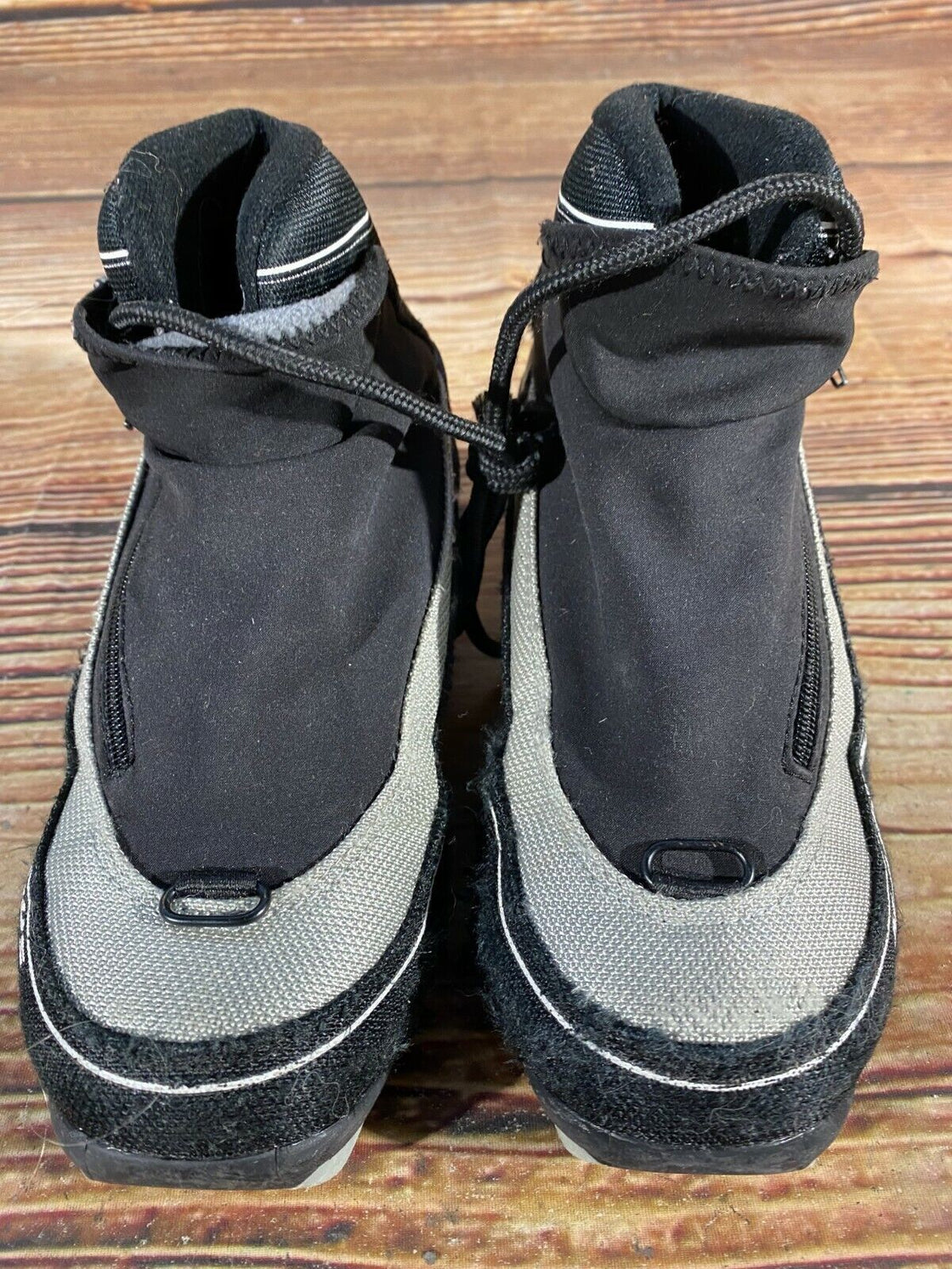 Madshus CT100 Jr Cross Country Ski Boots Size EU32 for NNN M-151