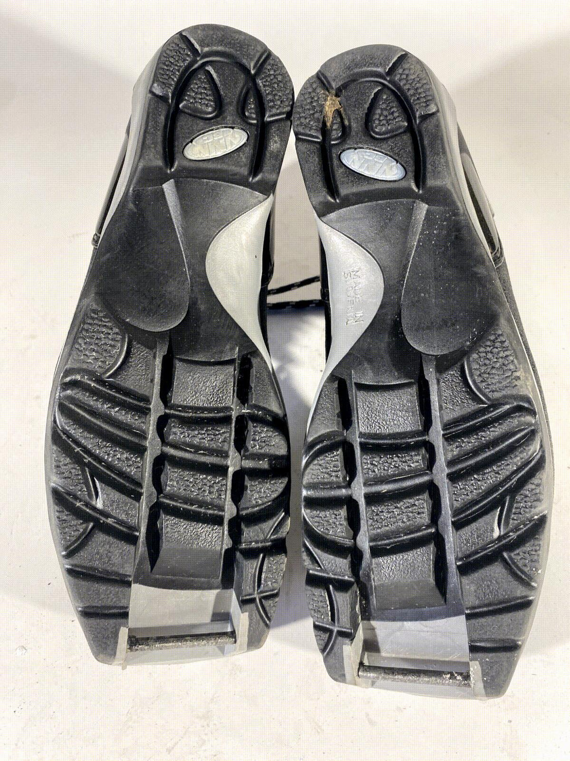 Alpina Back Country Nordic Cross Country Ski Boots Size EU40 US7.5 NNN BC