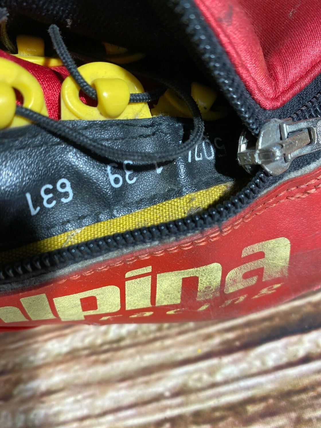 Alpina 2002 Racing Cross Country Ski Boots Classic Size EU39 US7 NNN Rottefella