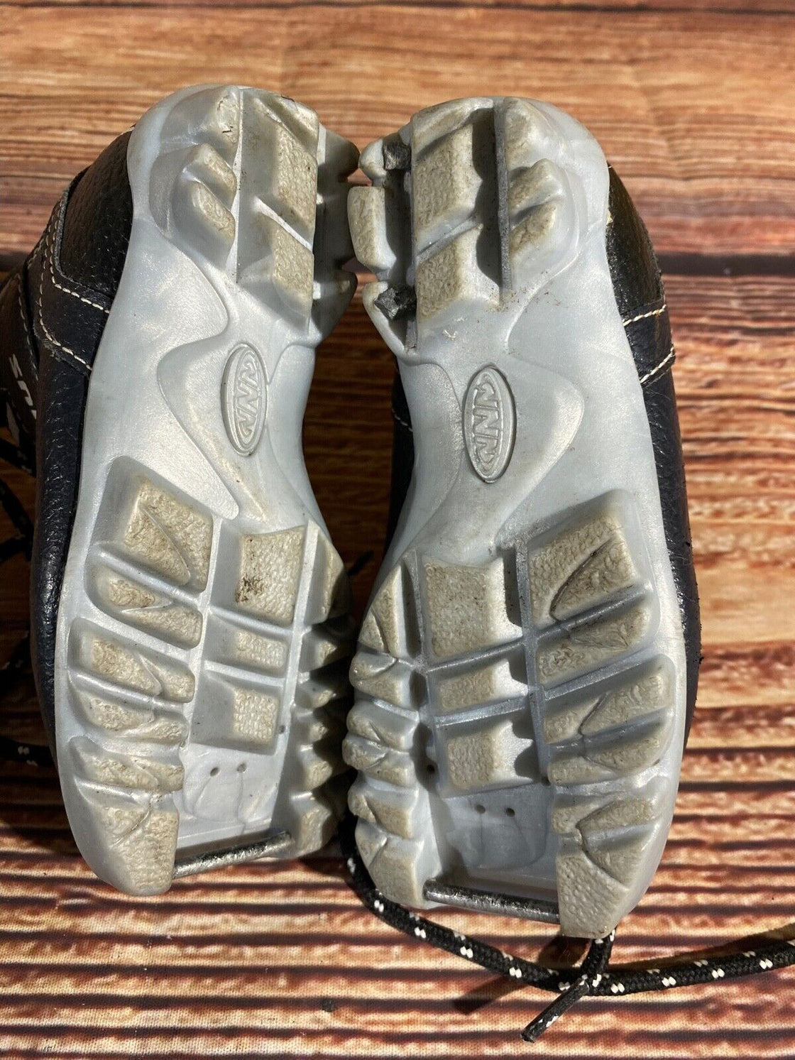 Madshus Holm Kids Nordic Cross Country Ski Boots Size EU25 US8.5 NNN M276