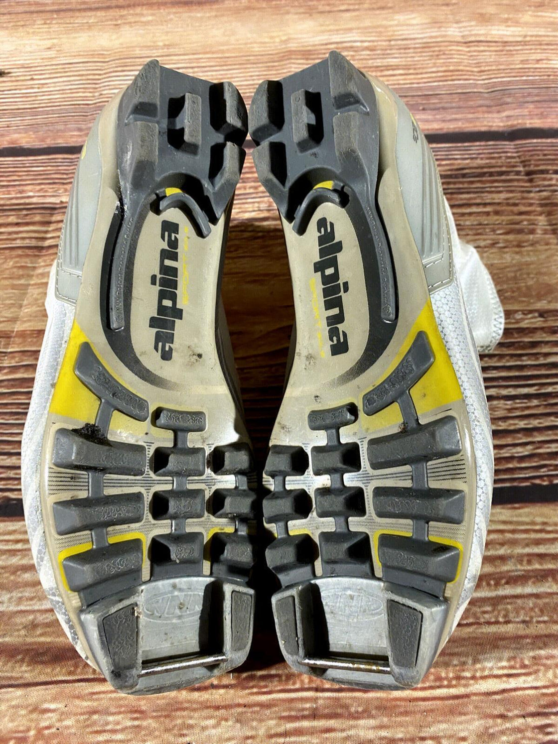 Alpina Eve20S Nordic Cross Country Ski Boots Size EU38 US6 for NNN