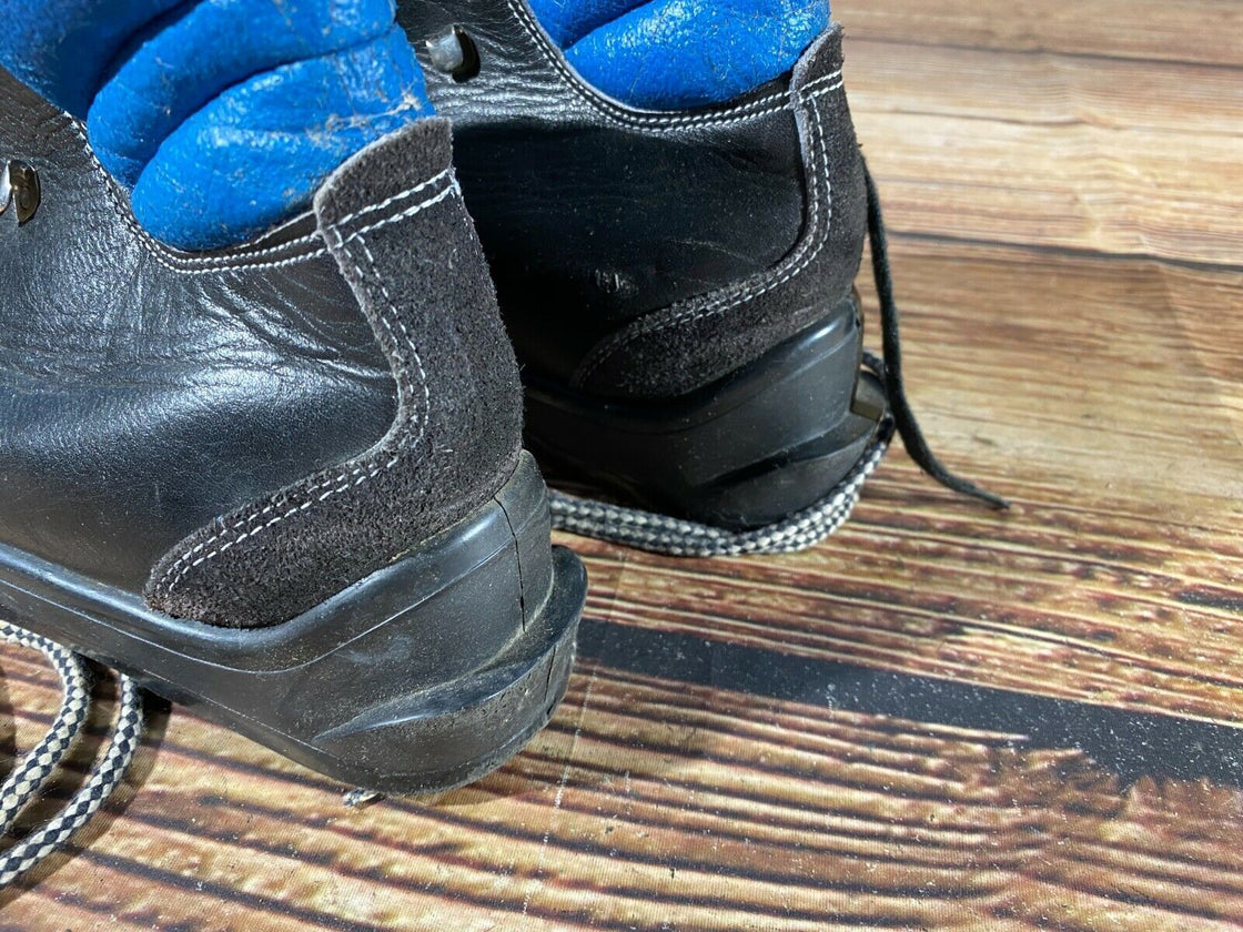 Vintage Alpine Ski Boots EU41 US7.5 UK7, Mondo 260 for Cable Bindings