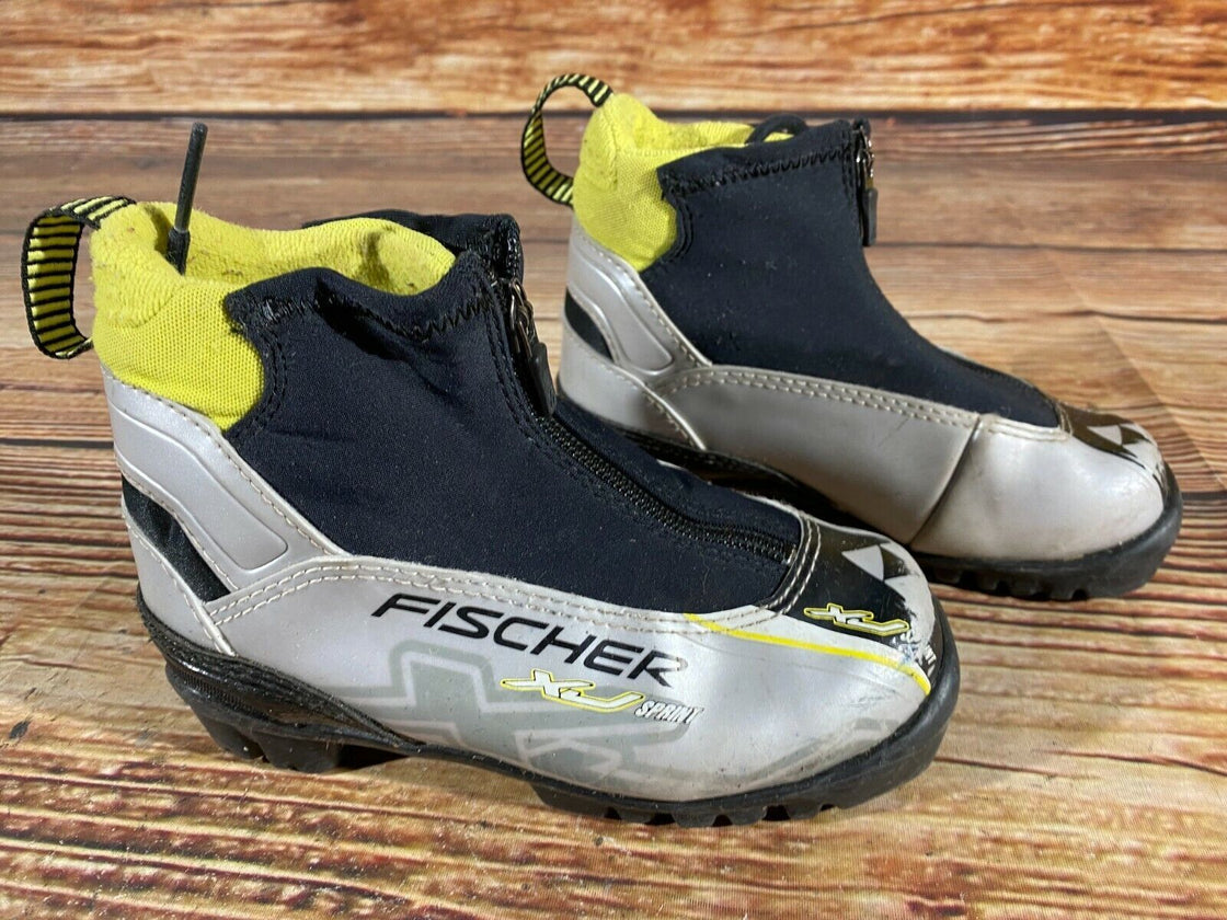 Fischer XJ Sprint Kids Nordic Cross Country Ski Boots Size EU30 US12 NNN F-136