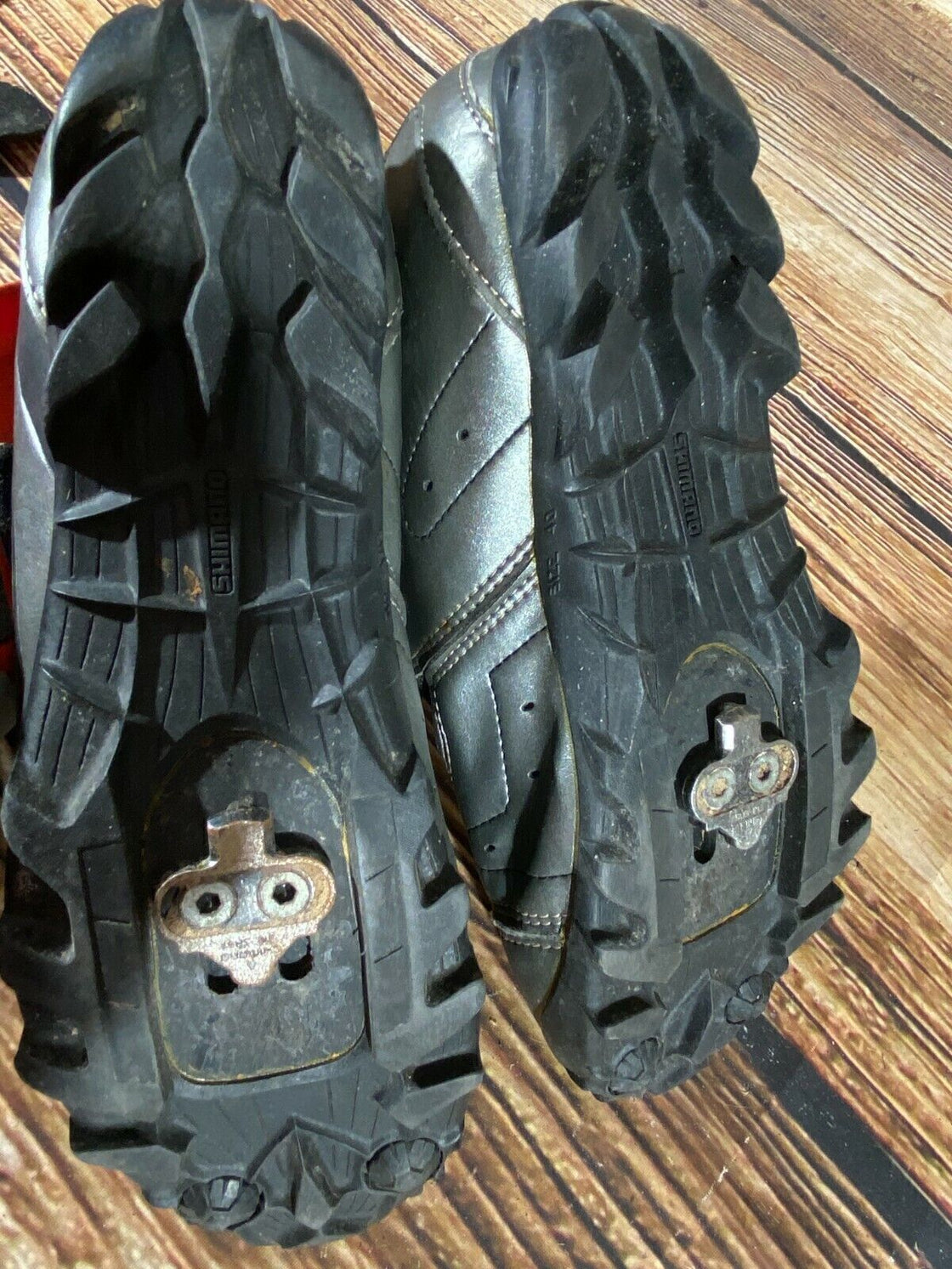 SHIMANO M063 Cycling MTB Shoes Mountain Biking Boots Size EU 40 with SPD Cleats