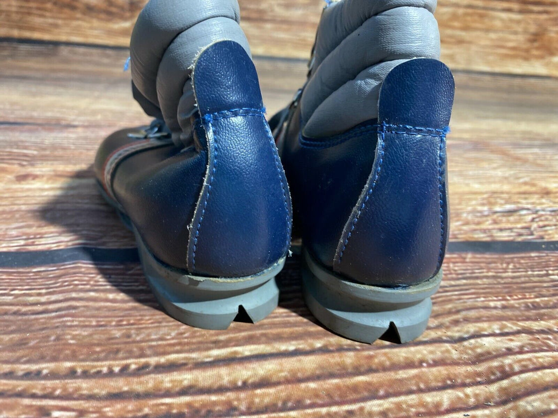 Botas Vintage Cross Country Ski Boots Kids Size EU31 US12.5 Touring Norm 50mm