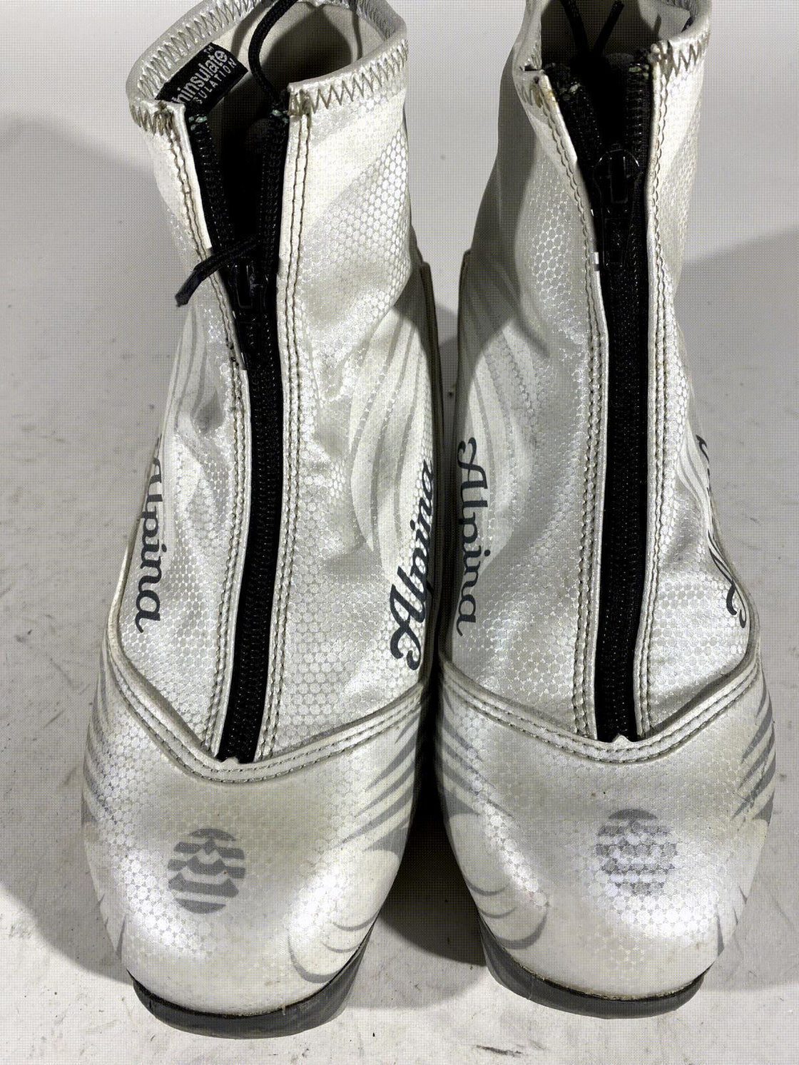 Alpina EVE20S Nordic Cross Country Ski Boots Size EU39 US7 for NNN
