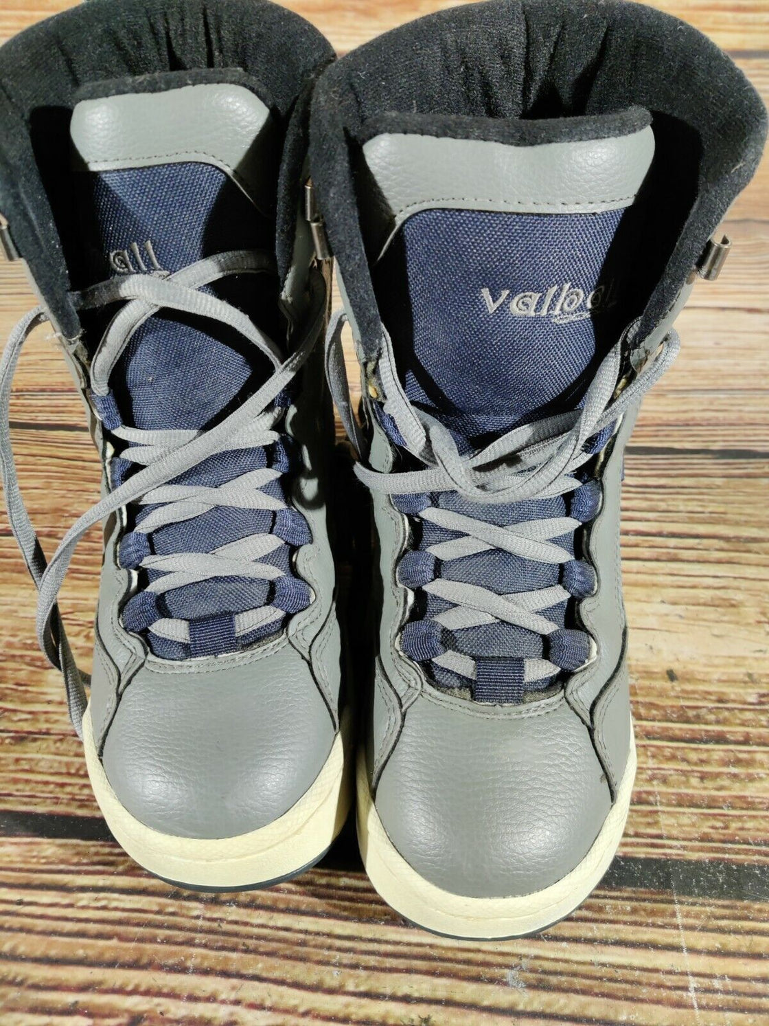 WALBALL Snowboard Boots Size EU37, US5, UK4.5, Mondo 240 mm B