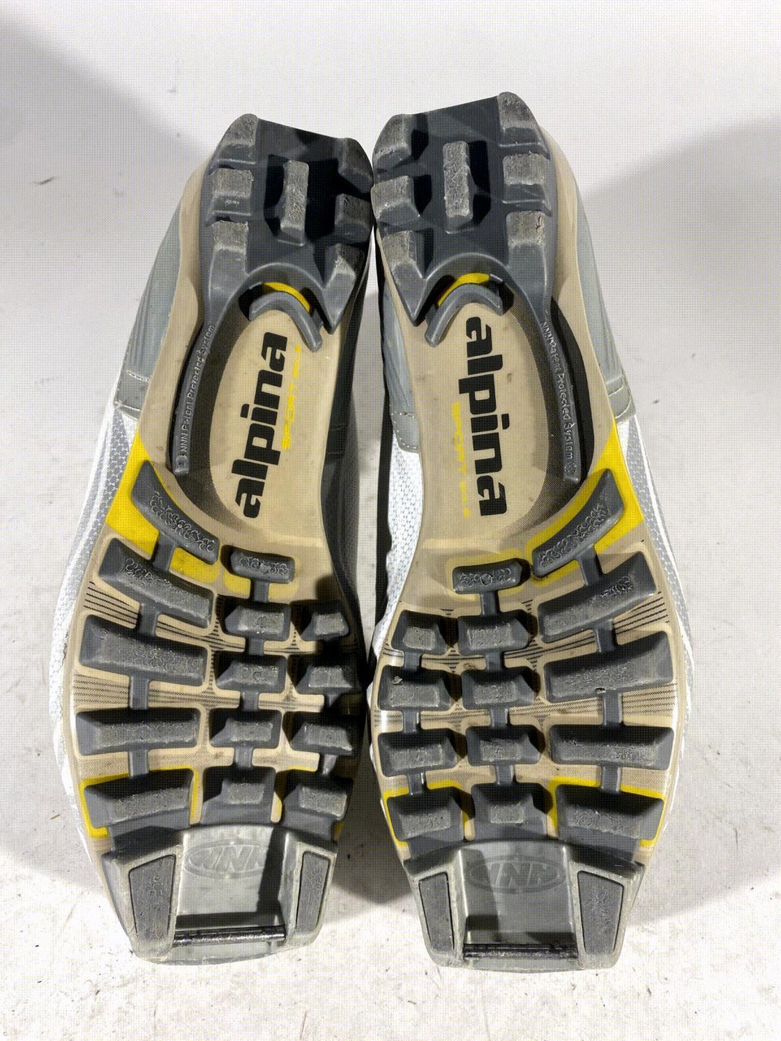 Alpina EVE20S Cross Country Ski Boots Classic Size EU40 US7.5 NNN Rottefella 669