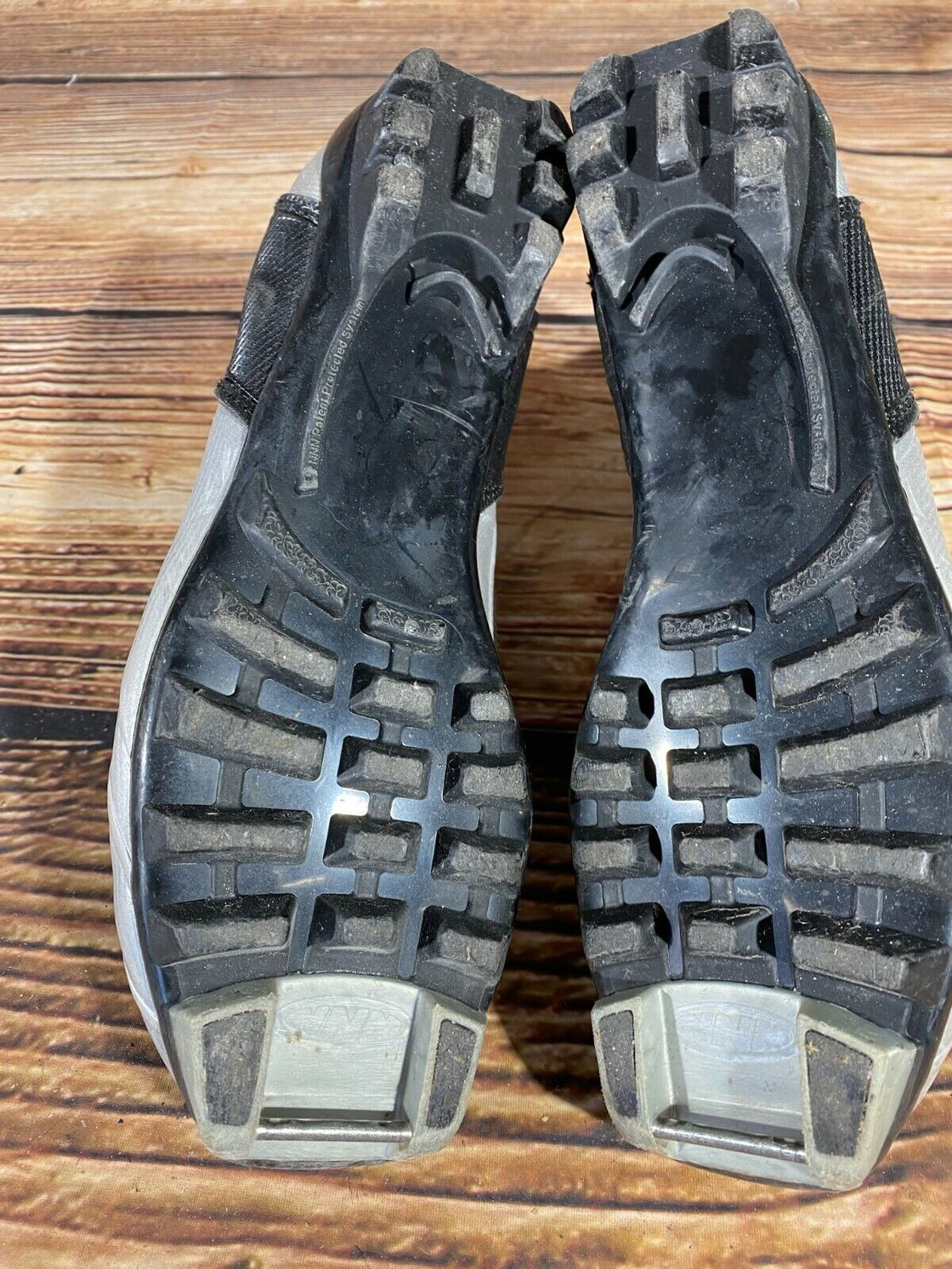 Alpina ST10 Cross Country Ski Boots Classic Size EU39 US7 NNN Rottefella 975