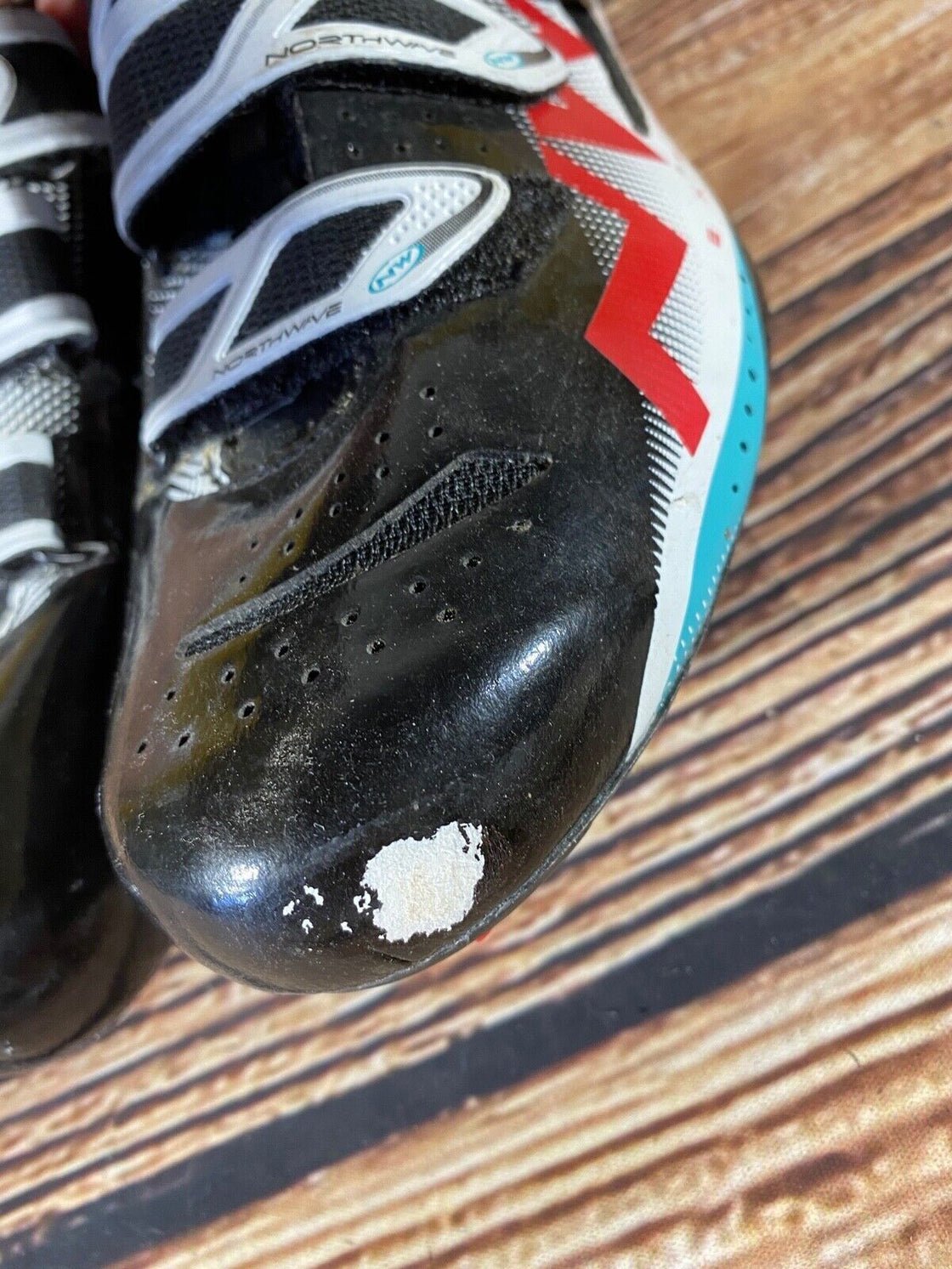 NORTHWAVE Extreme Road Cycling Shoes Biking Boots Size EU42.5, US10, Mondo 268