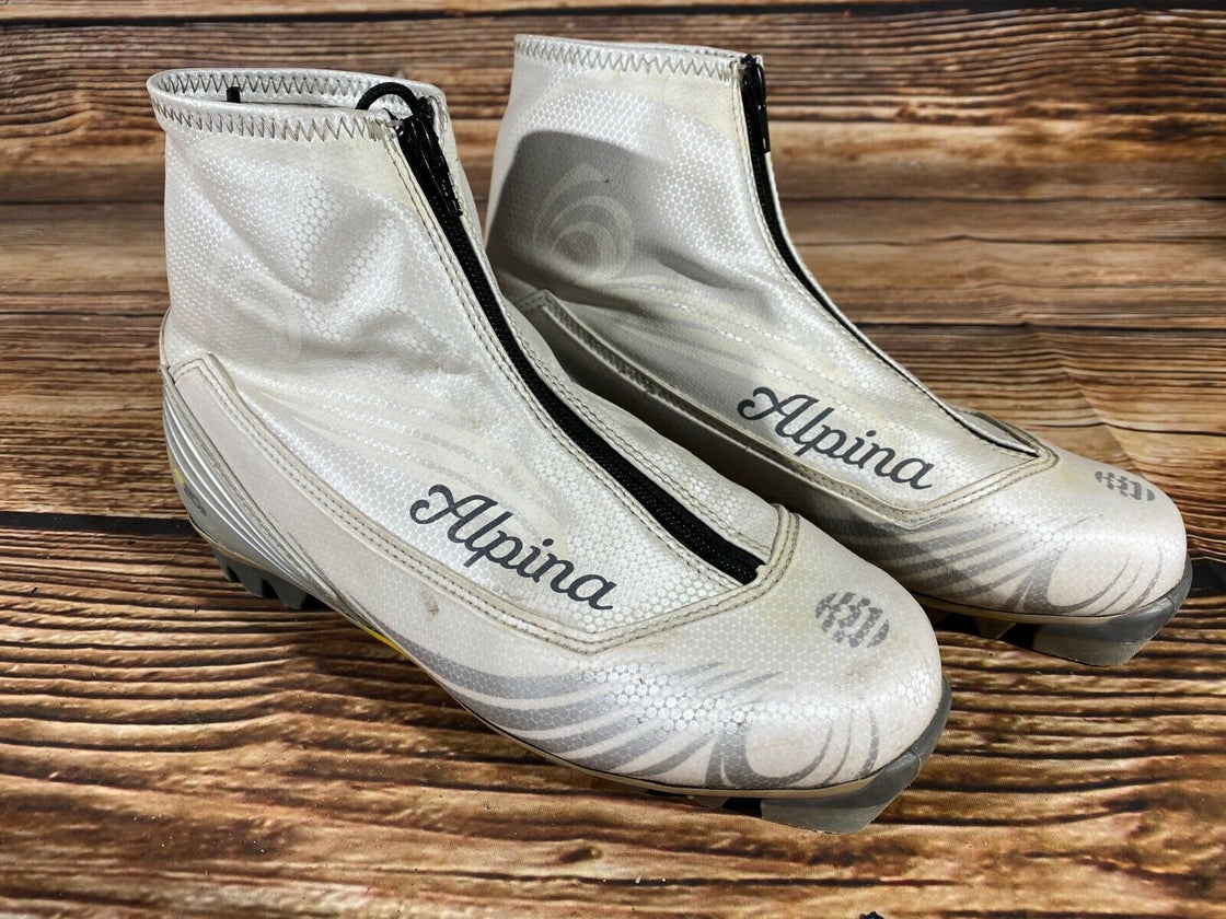 Alpina EVE20S Cross Country Ski Boots Classic Size EU40 US7.5 NNN 1002