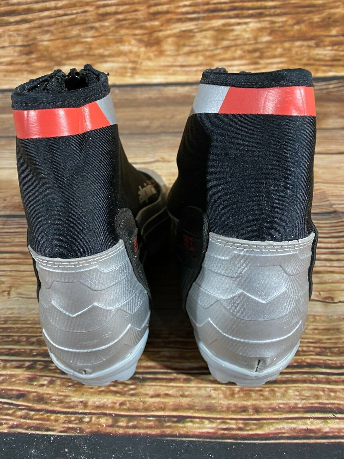 Alpina ST10 JR Nordic Cross Country Ski Boots Size EU37 US5 NNN bindings 655