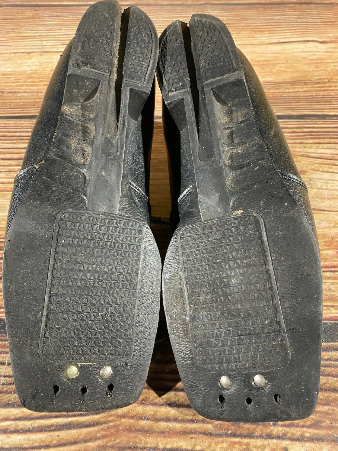 NOR Retro Vintage Nordic Norm Ski Boots Size EU39 US7 NN 75mm