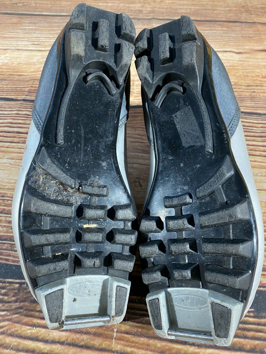 Alpina T10 jr Nordic Cross Country Ski Boots Size EU36 US4.5 NNN 1028