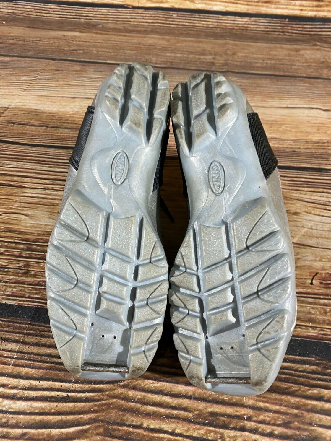Alpina ST10JR Nordic Cross Country Ski Boots Size EU36 US4.5 NNN bindings