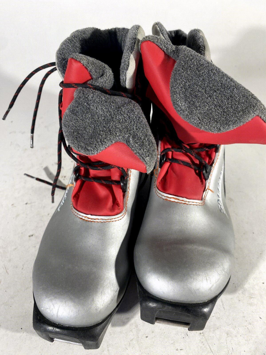 SALOMON Nordic Cross Country Ski Boots Size EU36 2/3 US4.5 SNS Profil