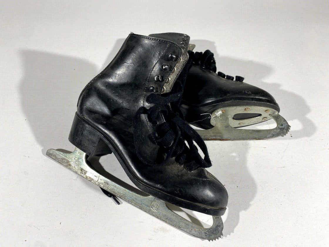 Vintage Figure Skating Ice Skates Winter Skating Shoes Men's Size EU36 US4.5