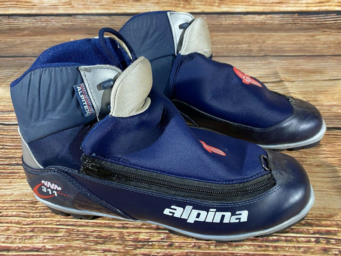 Alpina 311 Nordic Cross Country Ski Boots Size EU43 US9.5 NNN bindings 584