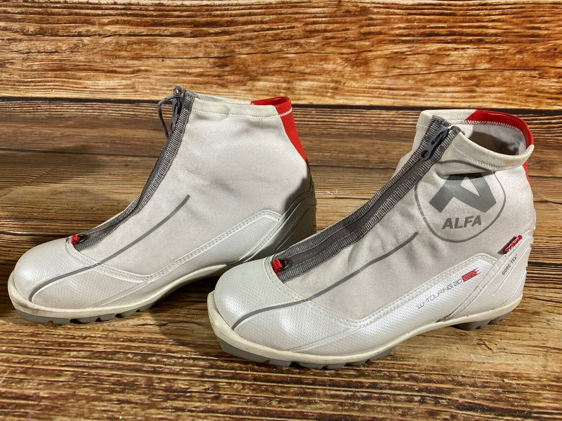 Alfa Nordic Cross Country Ski Boots Vintage for NNN Size EU39, US6.5