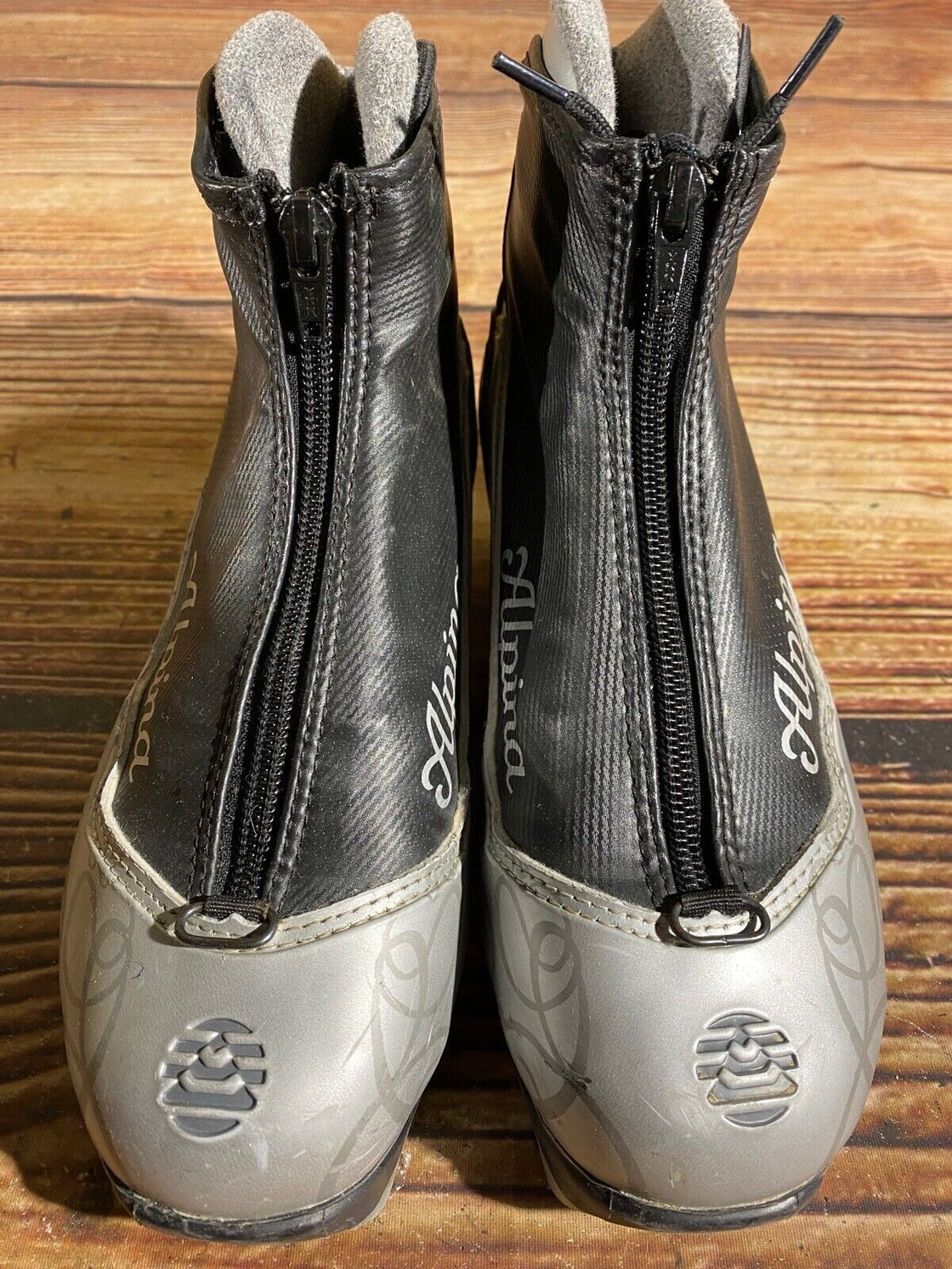 Alpina Eve20T Nordic Cross Country Ski Boots Size EU37 US6 for NNN 954