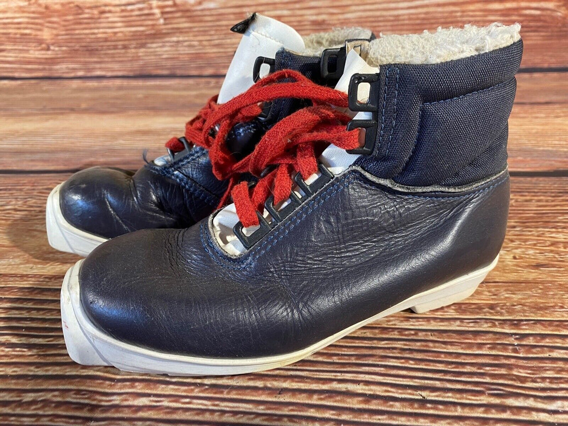Salomon Leather Kids Cross Country Ski Boots Size EU34 US3 SNS Profil S97