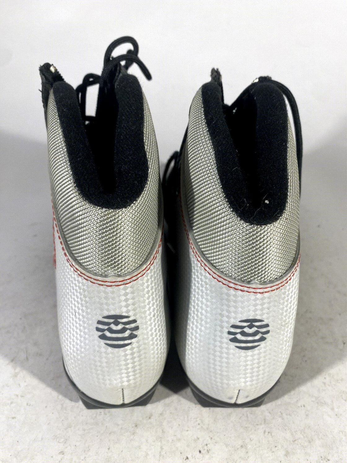 Alpina Touring Nordic Cross Country Ski Boots Size EU42 US9 for NNN bindings 605