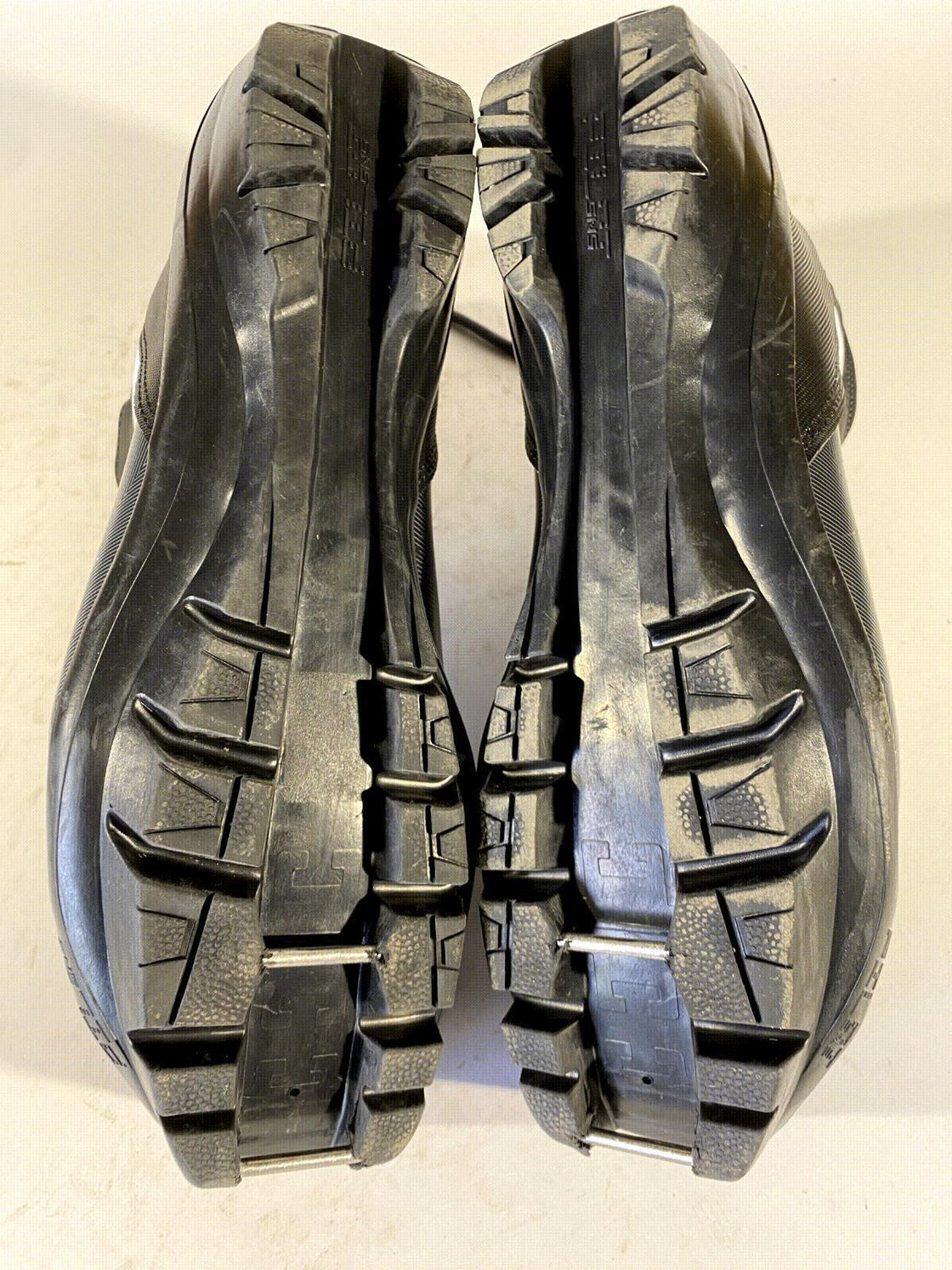 SALOMON Escape 5 Nordic Cross Country Ski Boots Size EU43 1/3 US9.5 SNS Pilot