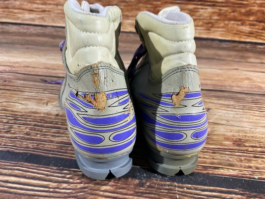 KAITUM Vintage Nordic Cross Country Ski Boots EU38, US5.5 for NN 75mm 3pin