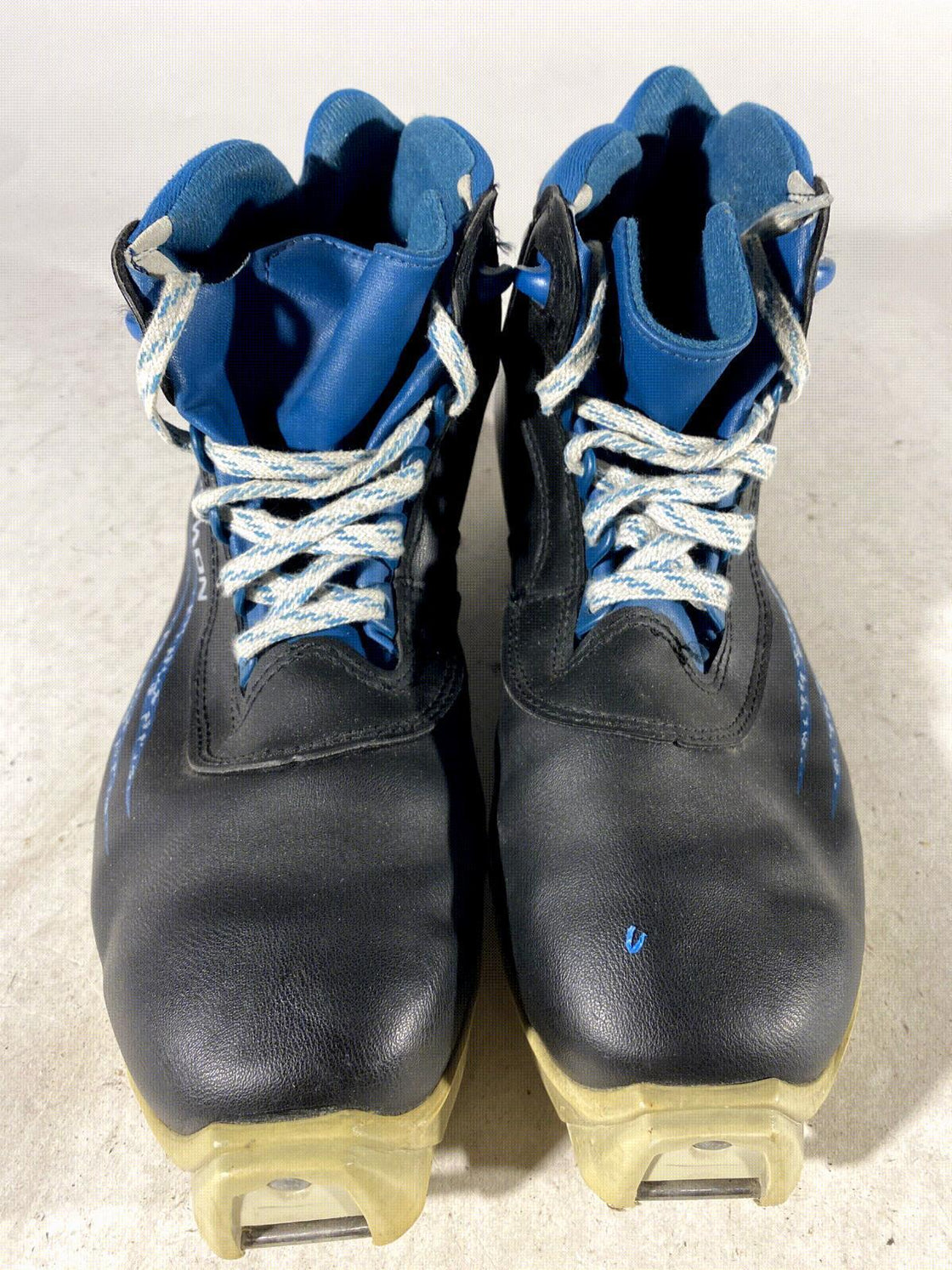 Salomon Touring Nordic Cross Country Ski Boots Size EU42 US8.5 SNS Profil