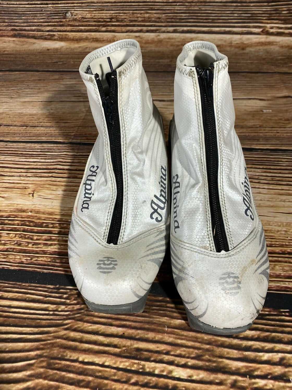 Alpina Eve20 S Cross Country Nordic Ski Boots Size EU39 US7 NNN