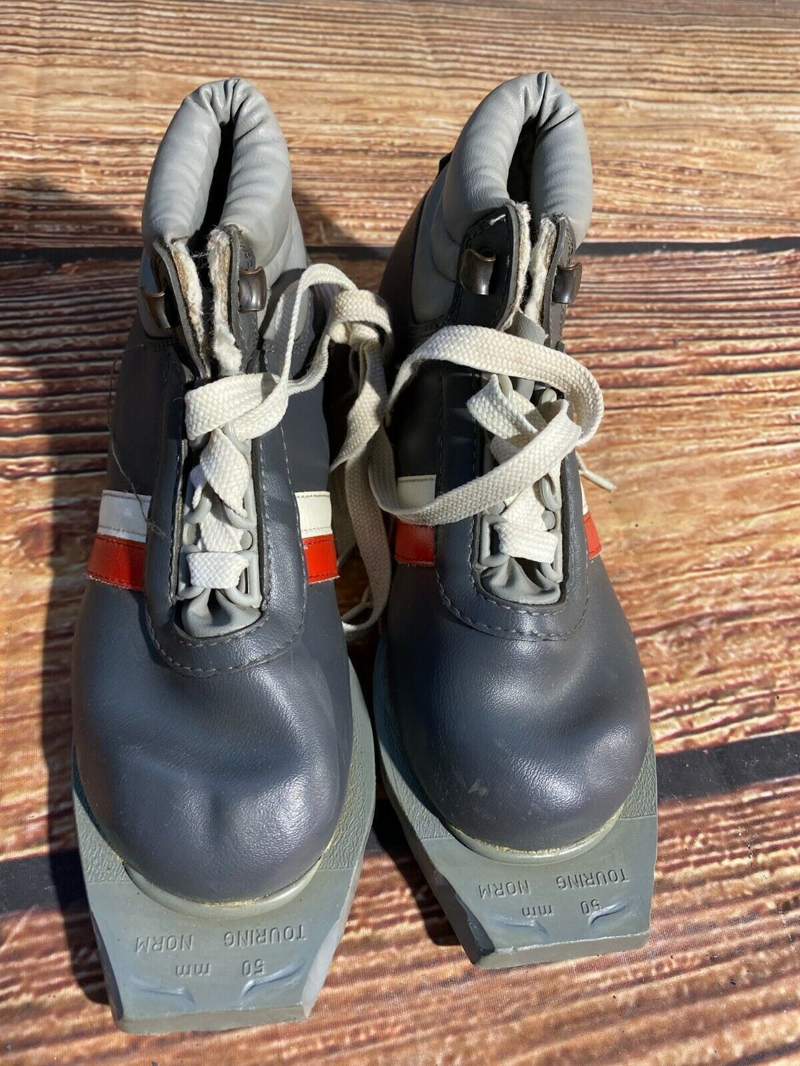 Botas Vintage Cross Country Ski Boots Kids Size EU32 US1.5 Touring Norm 50mm