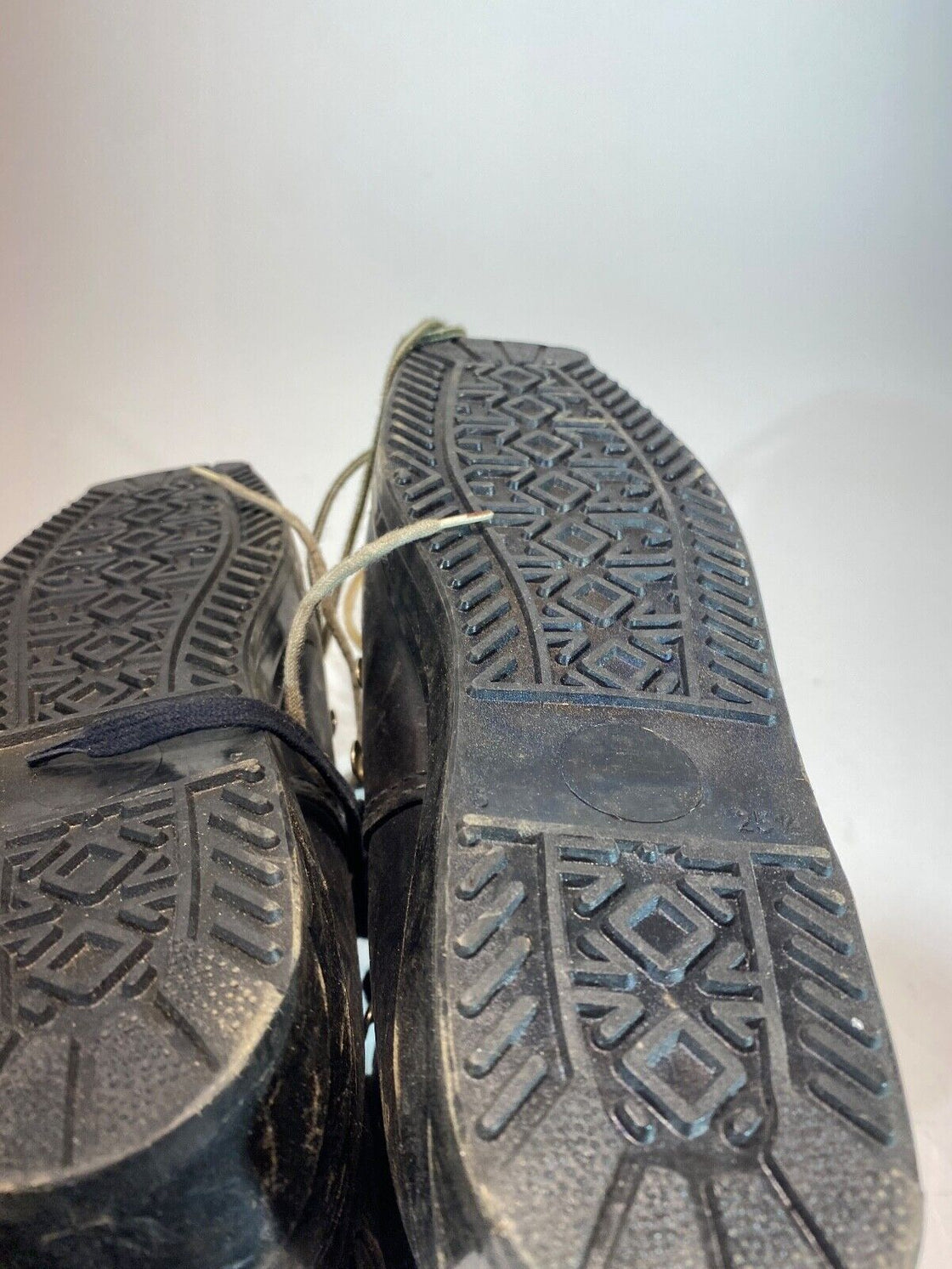 Vintage Alpine Ski Boots Downhill US6, UK5 Mondo 248