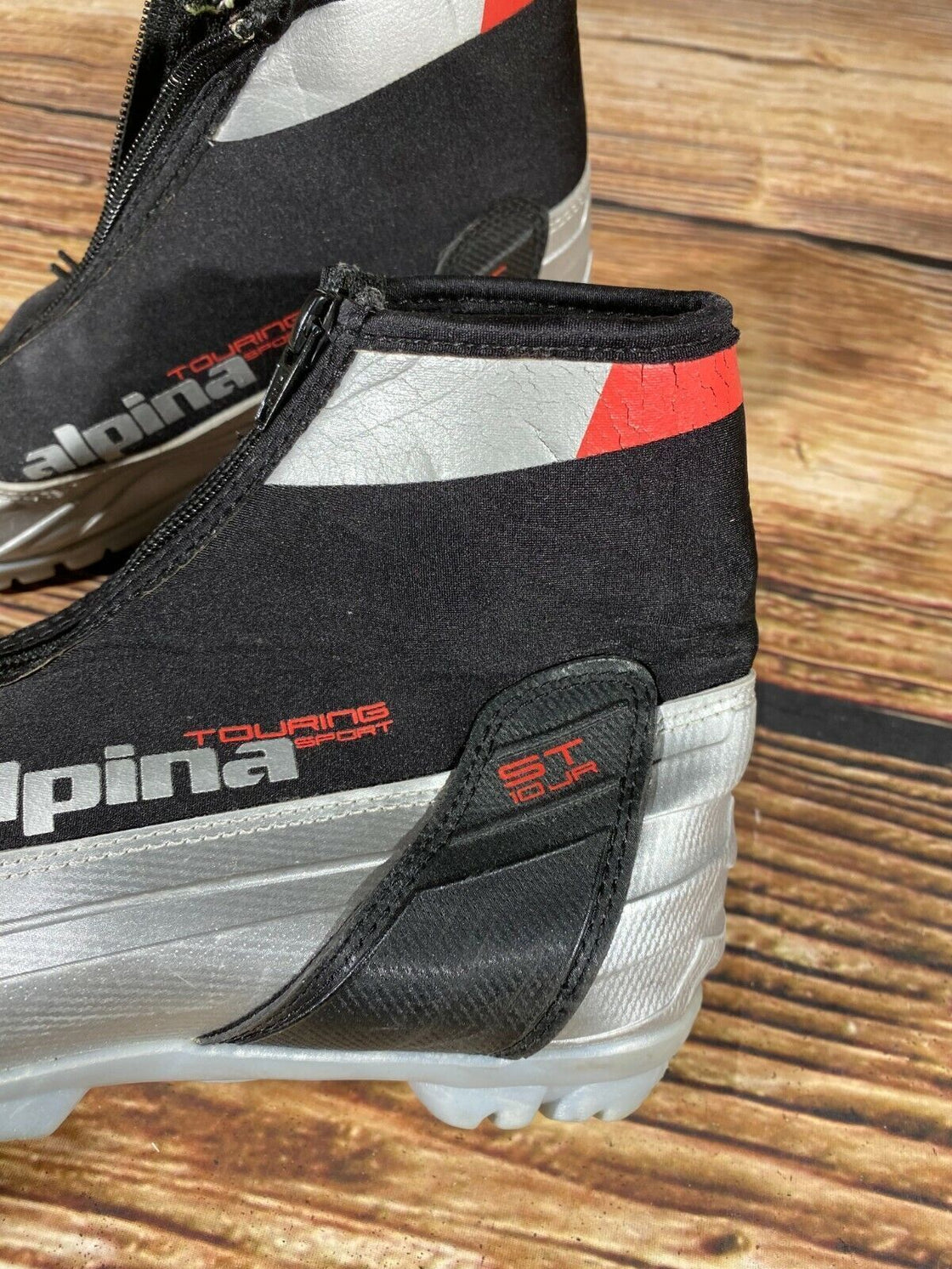 Alpina ST10 Jr Nordic Cross Country Ski Boots Size EU38 US6 NNN