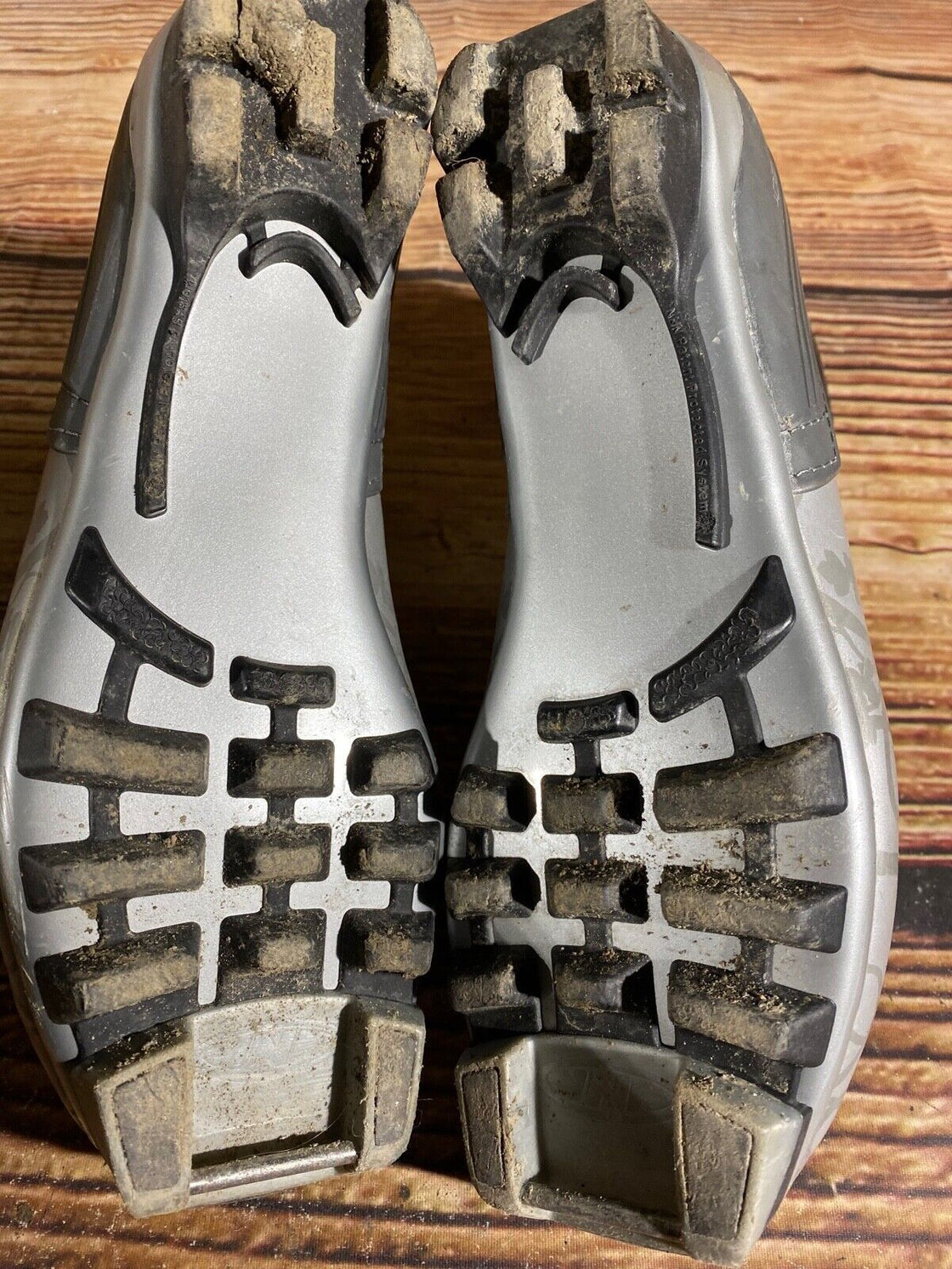 Alpina Eve20T Nordic Cross Country Ski Boots Size EU37 US6 for NNN 954