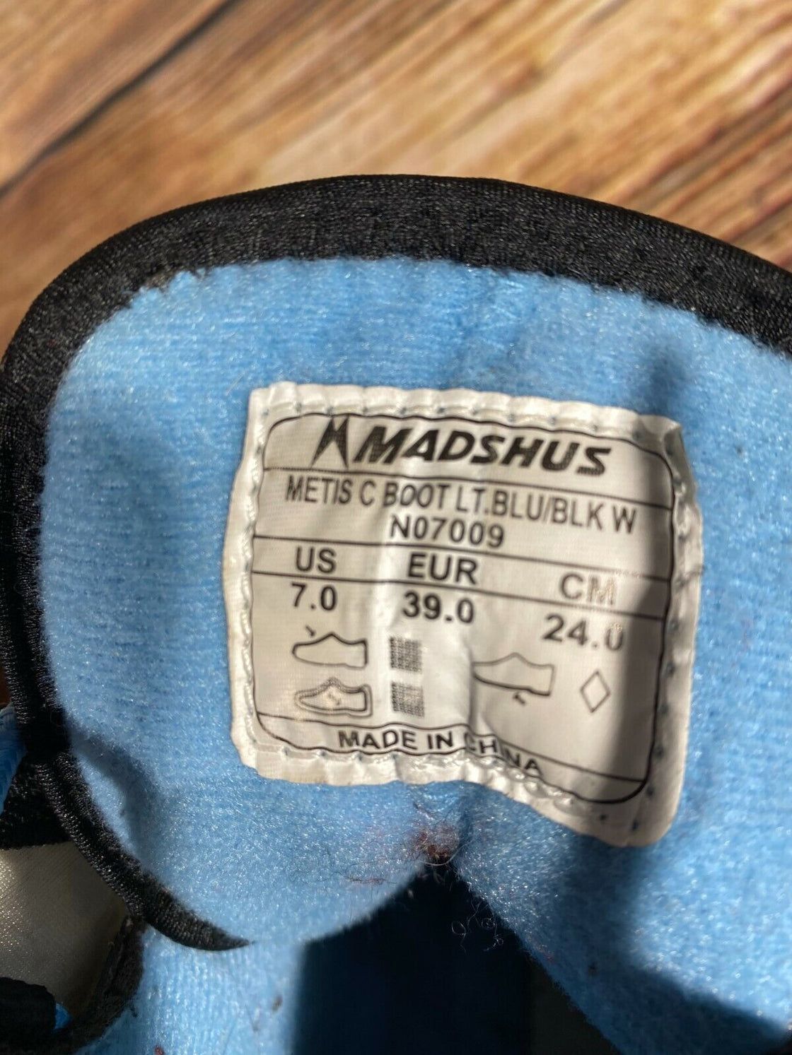 Madshus Metis Cross Country Ski Boots Size EU39 US7 NNN Binding