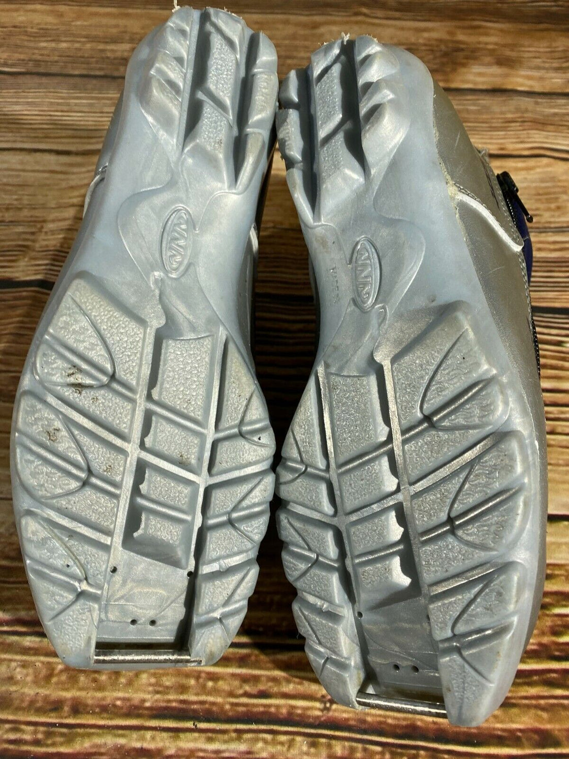 Alpina 311 Nordic Cross Country Ski Boots Size EU37 US5 NNN bindings 841