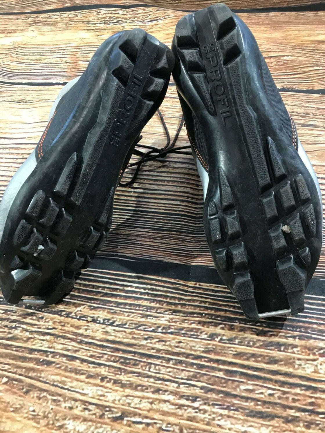 SALOMON Snowmonster Cross Country Ski Boots Size EU37 1/3 US6 SNS Profil