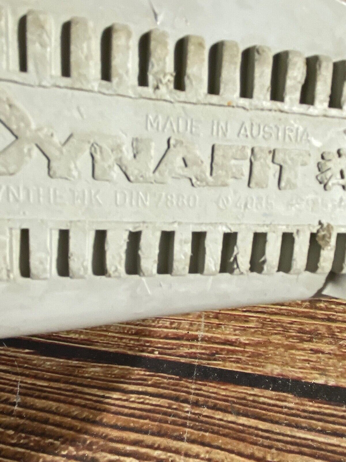 DYNAFIT Vintage Alpine Ski Boots Size Mondo 260 mm, Outer Sole 305 mm DH58