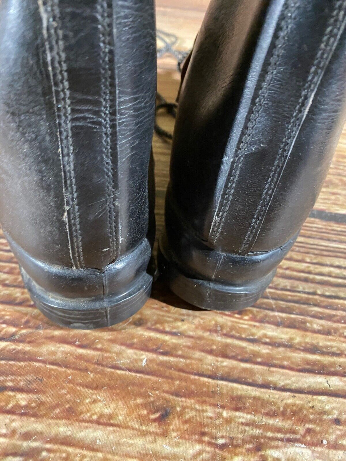 GLOBETROTTER Vintage Leather Alpine Ski Boots Cable Binding EU46 US11 Mondo 295