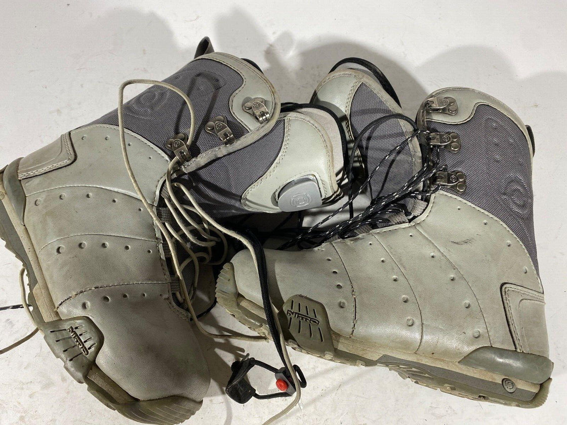 NITRO Snowboard Boots Ladies Size EU39 1/3, US8, UK6, Mondo 246mm
