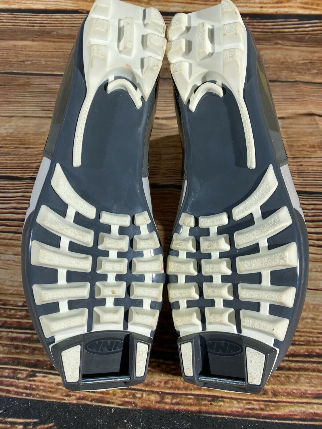 FISCHER Comfort Style Cross Country Ski Boots Size EU41 US8 NNN bindings