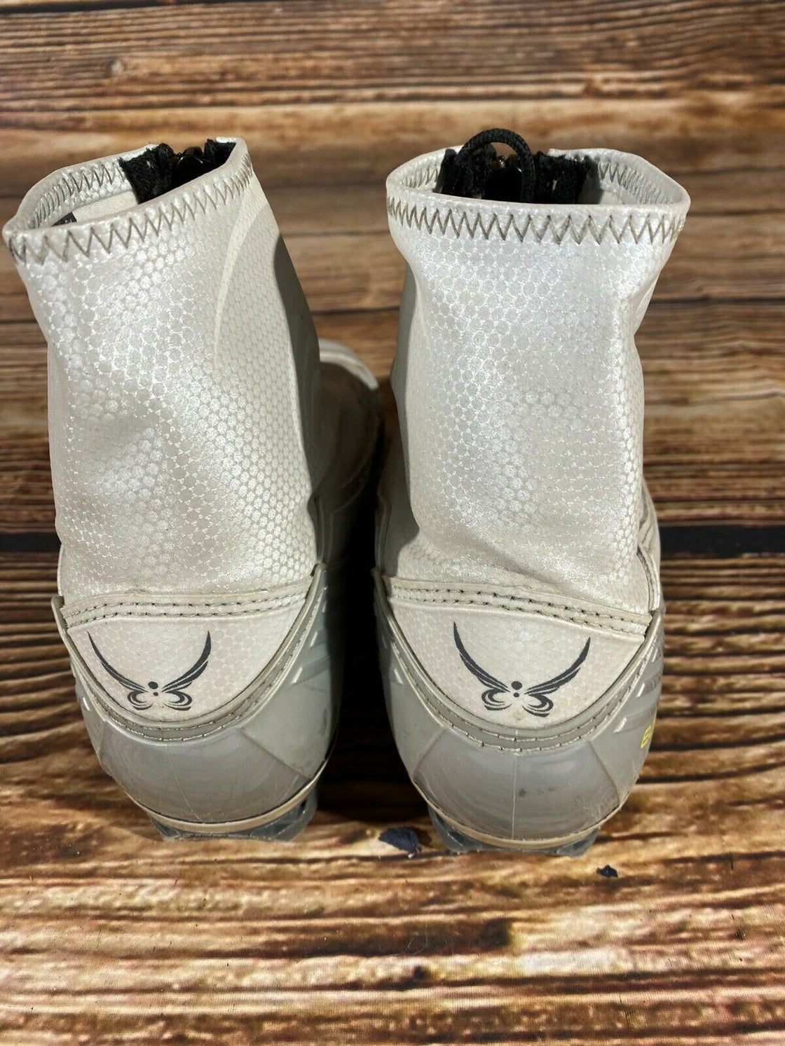 Alpina EVE20S Cross Country Ski Boots Classic Size EU40 US7.5 NNN 1002