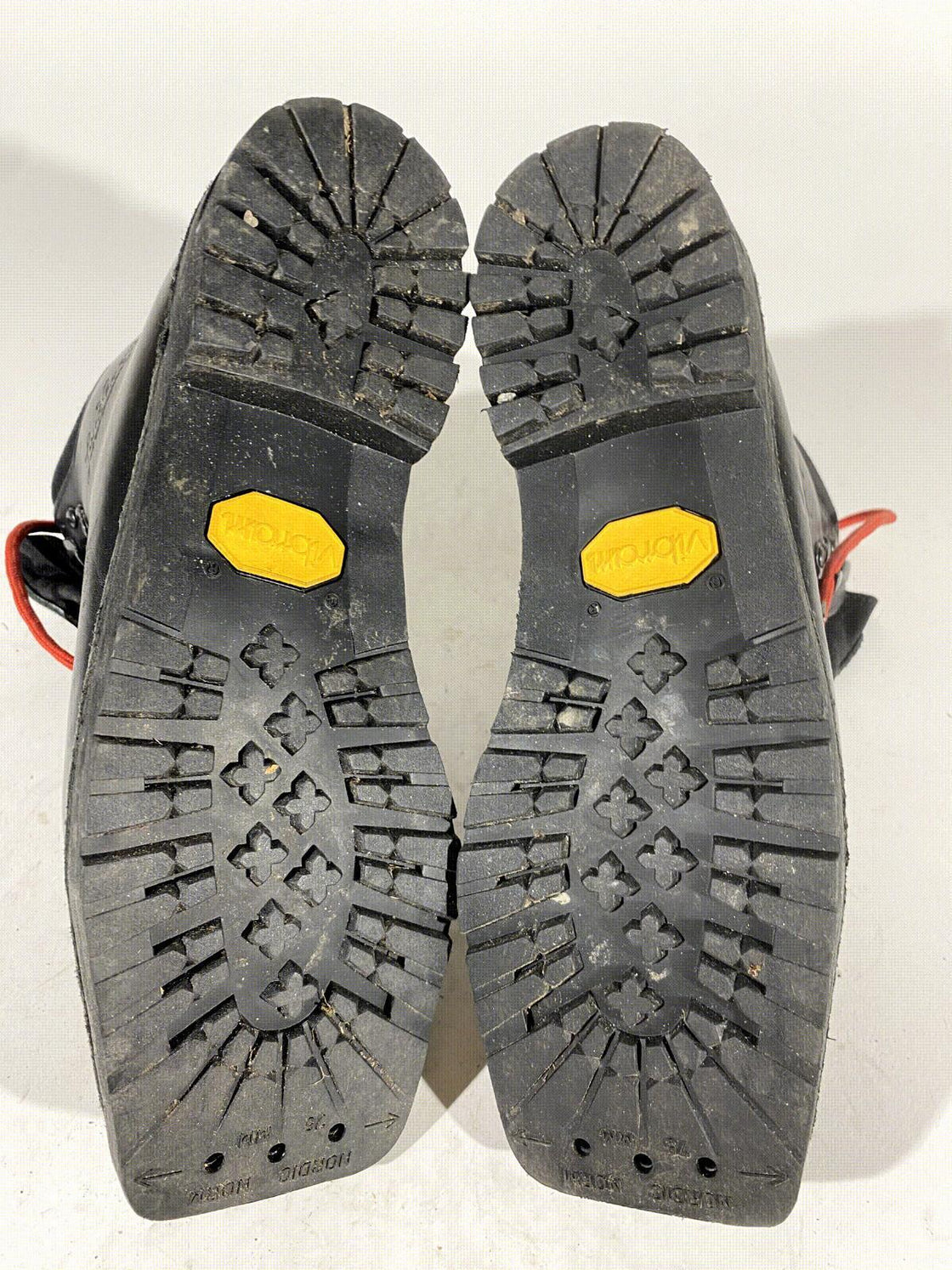 Lundhags Telemark Nordic Norm Cross Ski Boots Size EU37 US5.5 NN 75mm