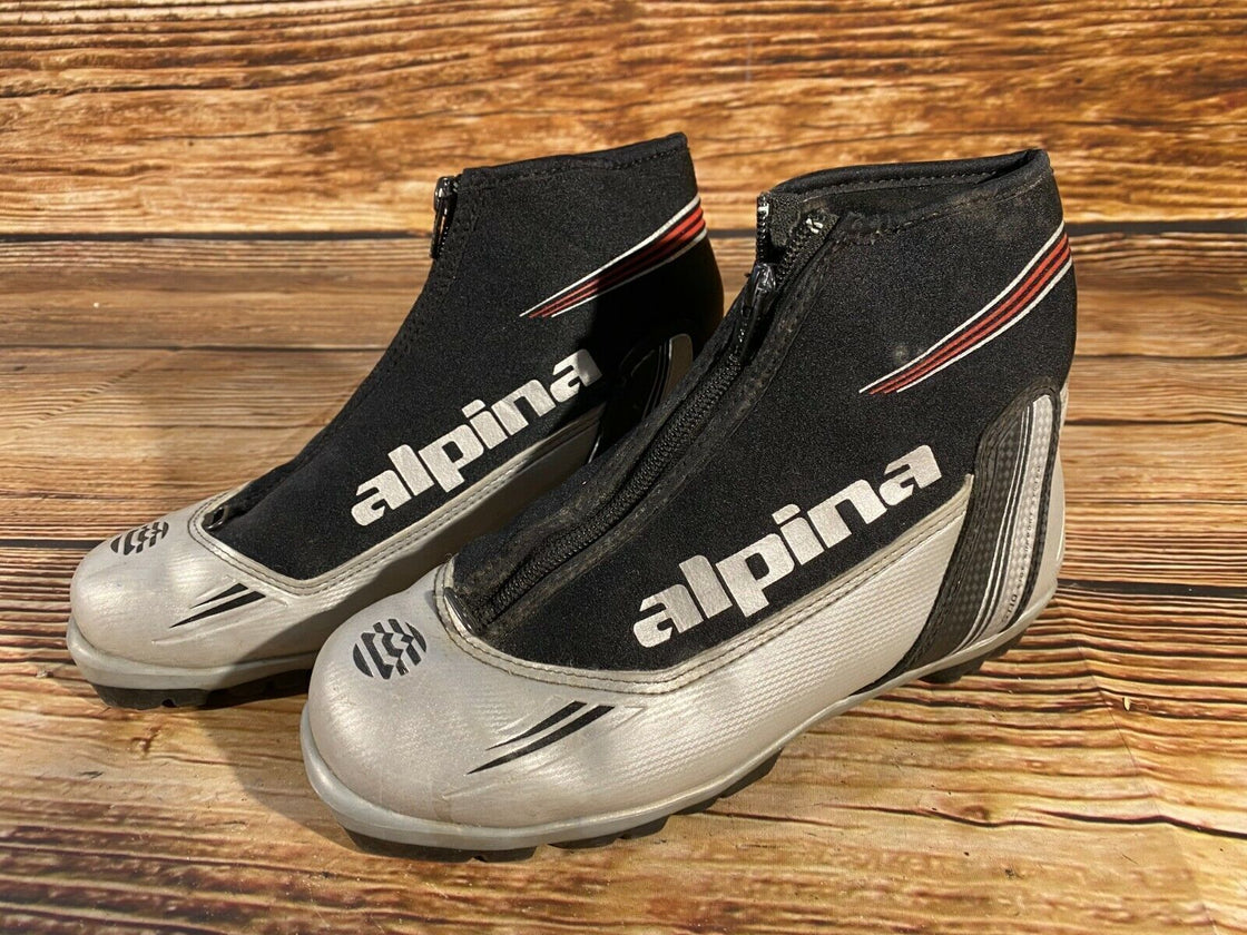 Alpina ST10 Nordic Cross Country Ski Boots Size EU38 US6 NNN bindings 792