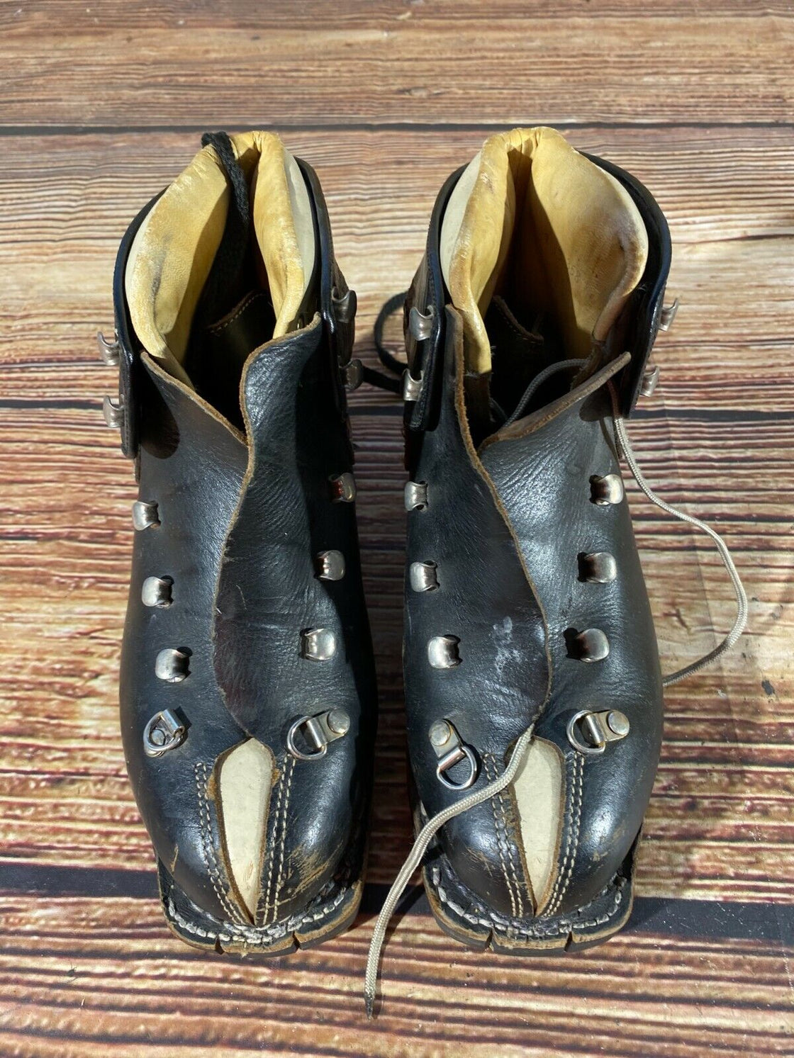 KASTINGER Vintage Alpine Ski Boots Skiing US5, UK4.5 Mondo 240 for Cable Binding